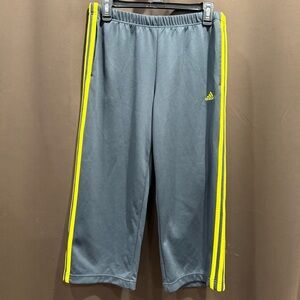 Y2K (06) Adidas Dark Gray Climalite Capri Pants with Bright Yellow Logo Size M